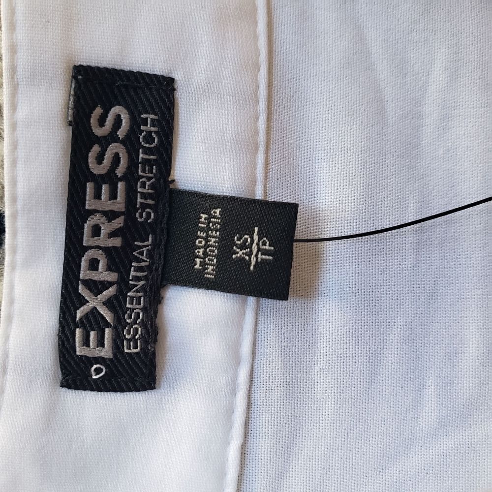 Express pleated blouse - Picture 12 of 13